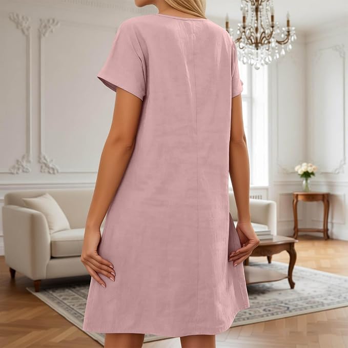 Robe évasée avec poches décoratives