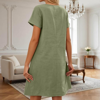 Robe évasée avec poches décoratives