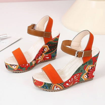 Sandales Compensées Allure Chic