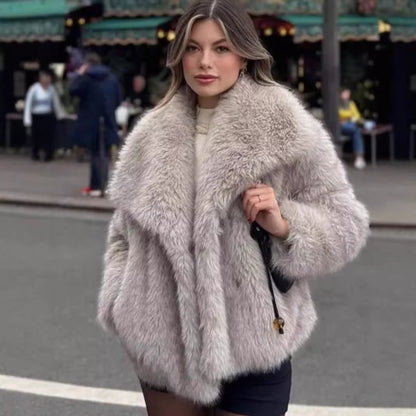 Manteau Court en Fourrure - Chic